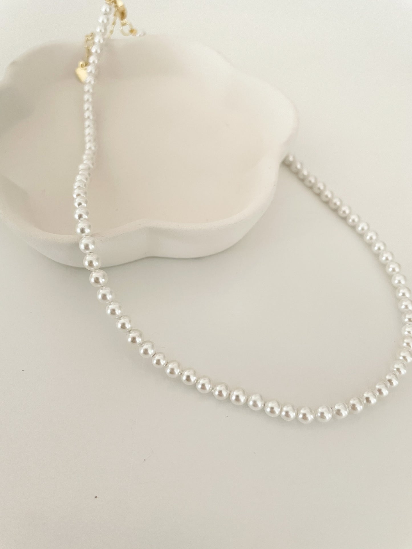 Pearl Chocker