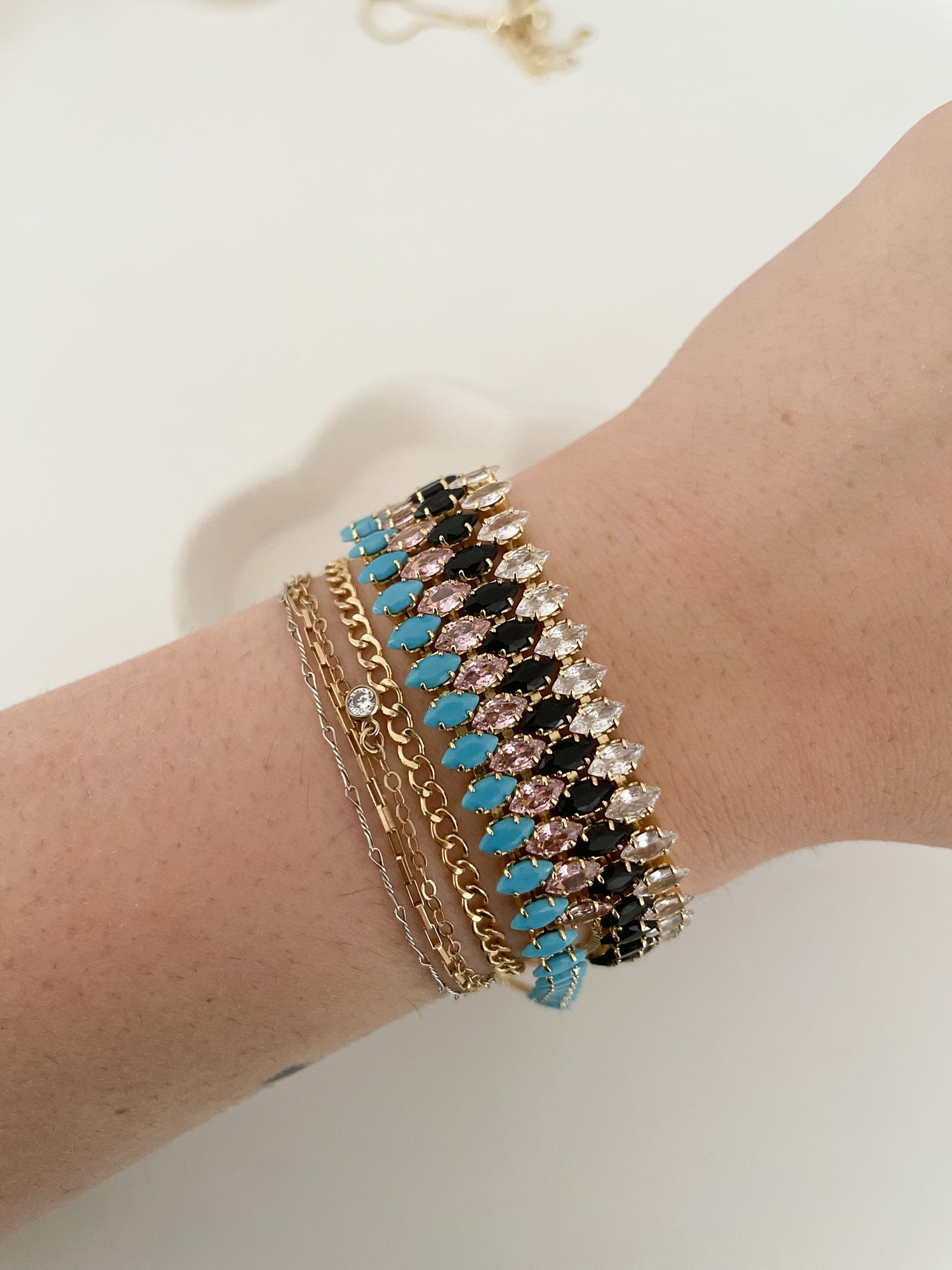 Spiked tennis bracelet